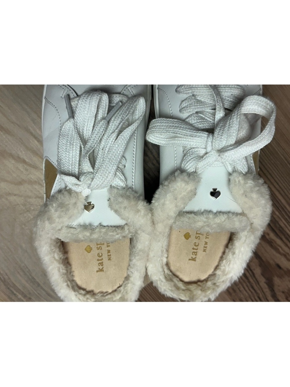 Kate Spade Fez Mule Faux Fur Wht Large Logo Leather Slip On Shoes Women Size 9B - Picture 5 of 9